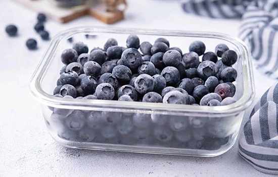 Пальчики оближешь от такой вкуснятины! Рассказываем, как заготовить на зиму голубику