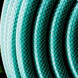 Шланг поливочный Evci Plastik Метеор 1 (50 м) Шланг поливочный Evci Plastik Метеор 1 (50 м)